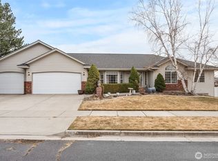 7904 N Alberta Ct, Spokane, WA 99208