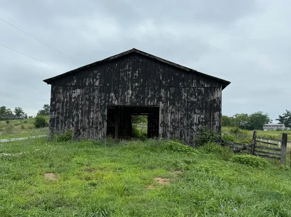 9711 Ironworks Rd, Winchester, KY 40391