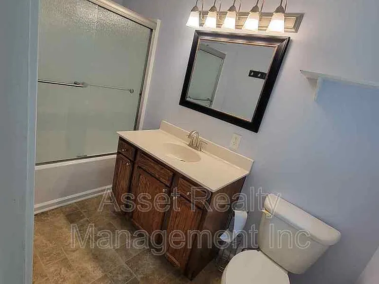 201 Farlow Dr — Photo 11