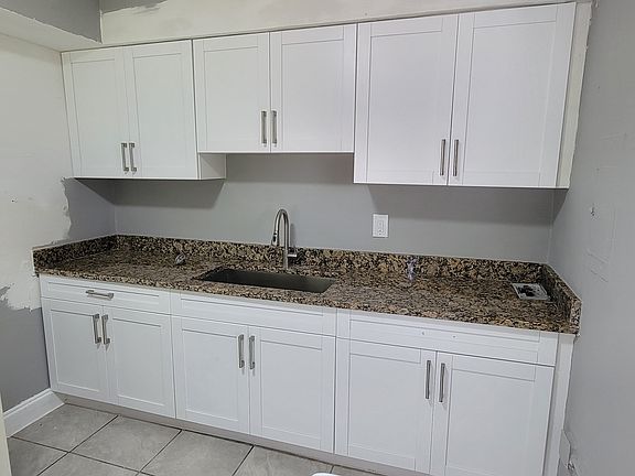 4th image of 738 NE 86th St #683080501
