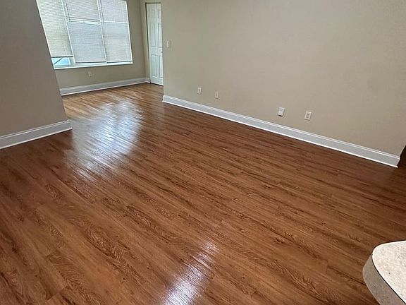 3rd image of 5737 Gatlin Ave APT 425