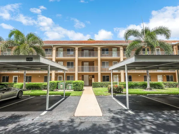 5955 Bloomfield Cir APT A305, Naples, FL 34112