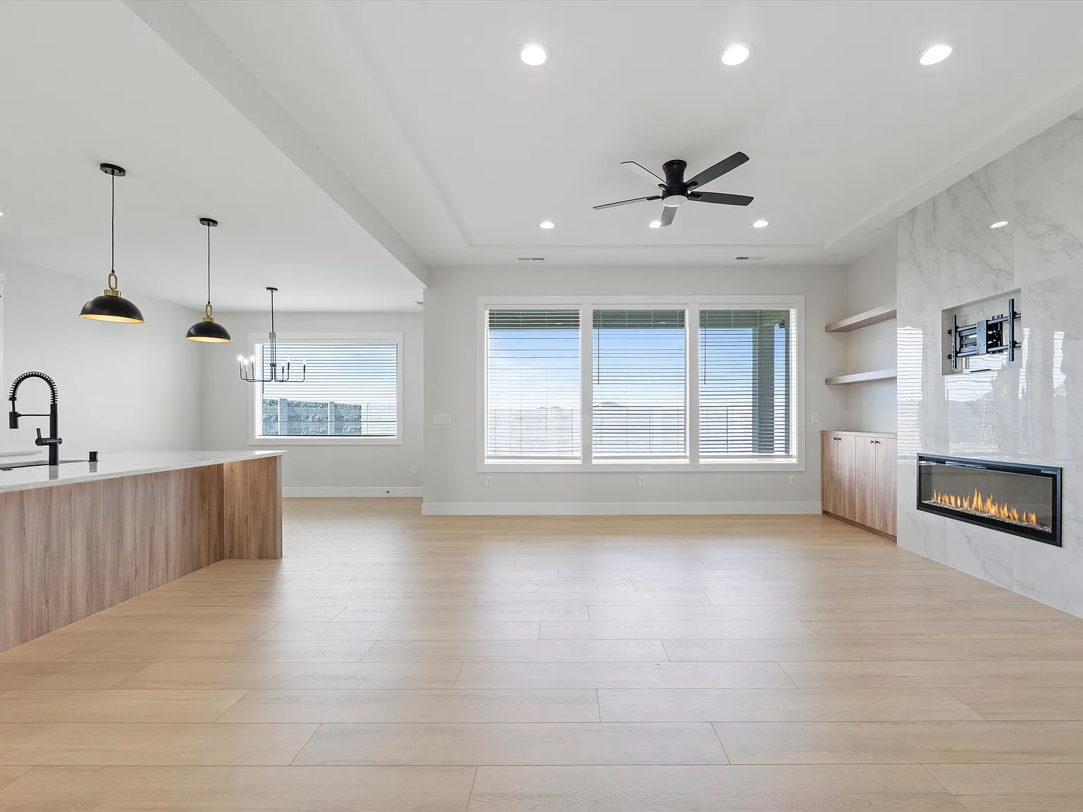 3 bed, 1800 sqft, $2,895 — Photo 4