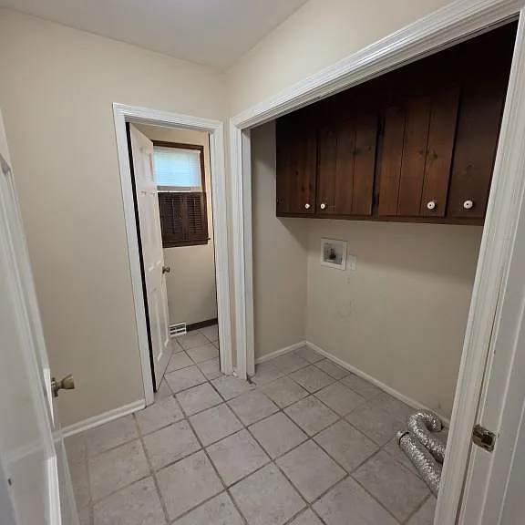 212 Stratford Dr — Photo 23