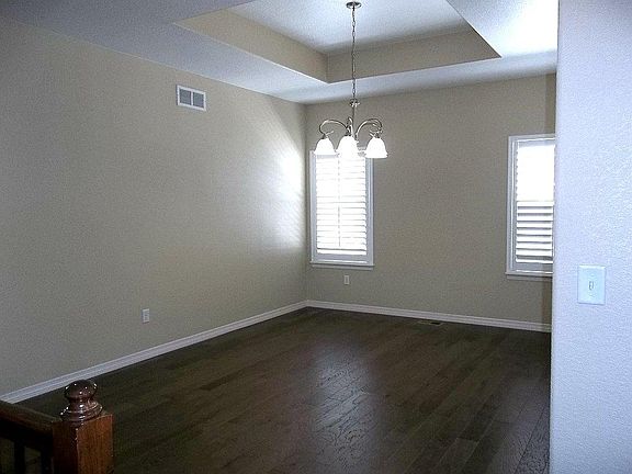 5th image of 6160 Carmon Ct
