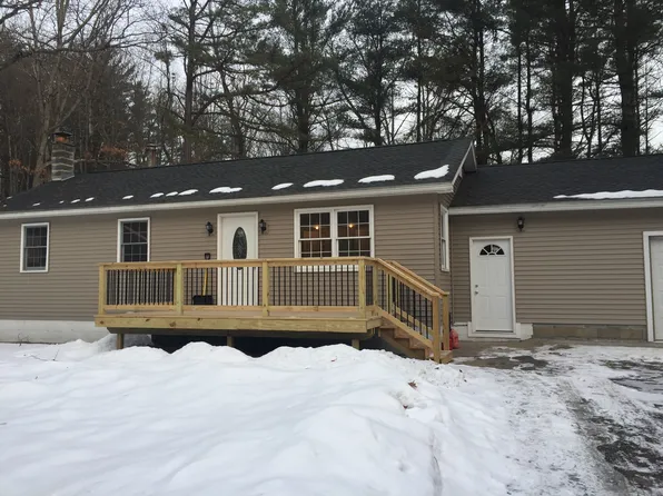 312 Duncan Rd, Gansevoort, NY 12831