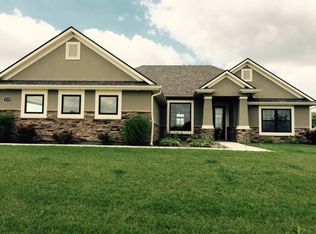 2109 Domain Hill Ct, Columbia, MO 65201