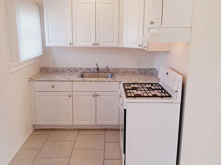 330-332 Fillmore St #1-10 — Photo 5