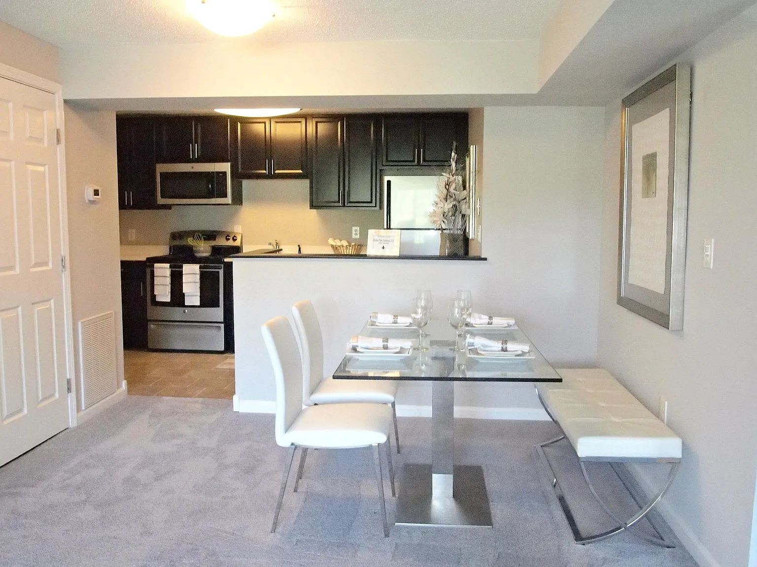 Bridgewater Apartments — Photo 2