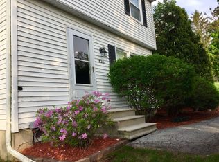 426 River St, Beacon, NY 12508