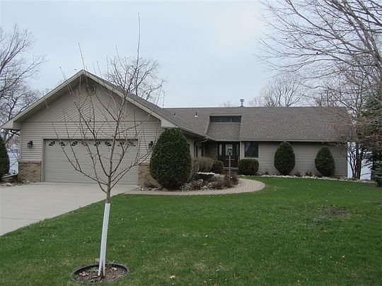 2nd image of 1380 E Shore Dr