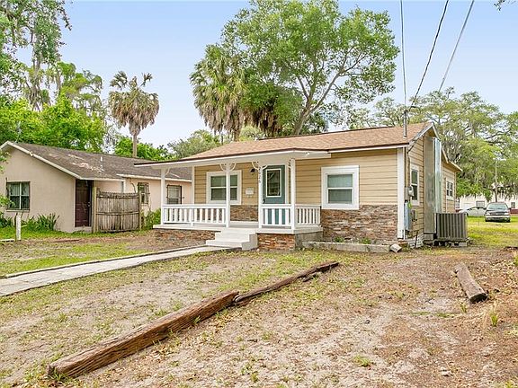 4th image of 2626 E 26th Ave