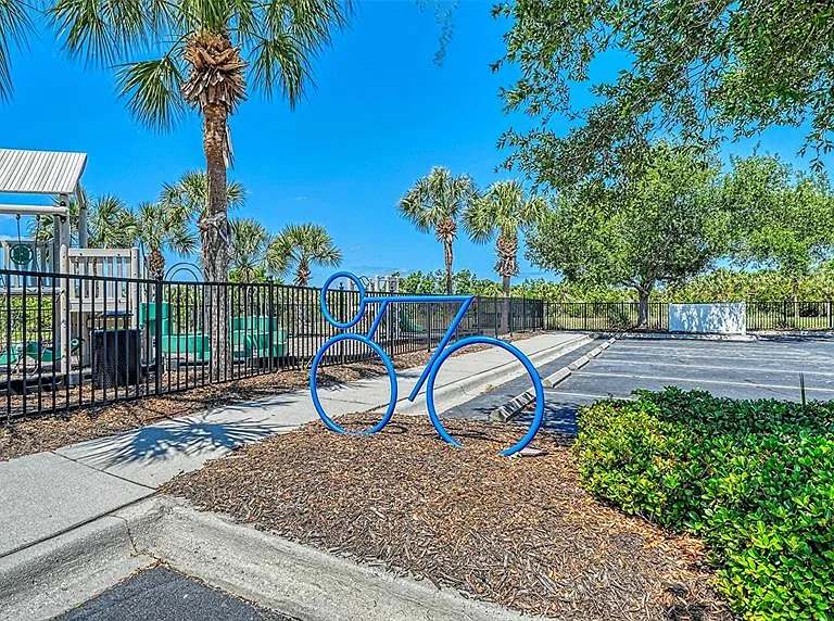 1424 Blue Horizon Cir — Photo 48