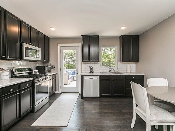 2nd image of 535 Juniper St