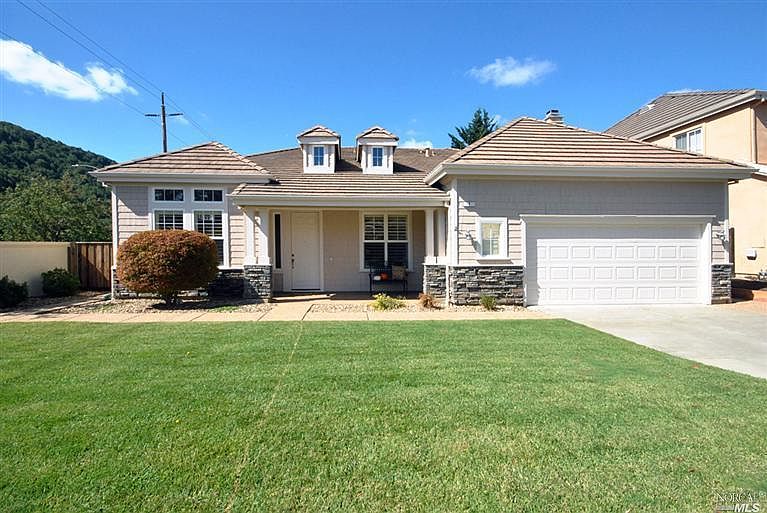 1st image of 7 Pepper Creek Way