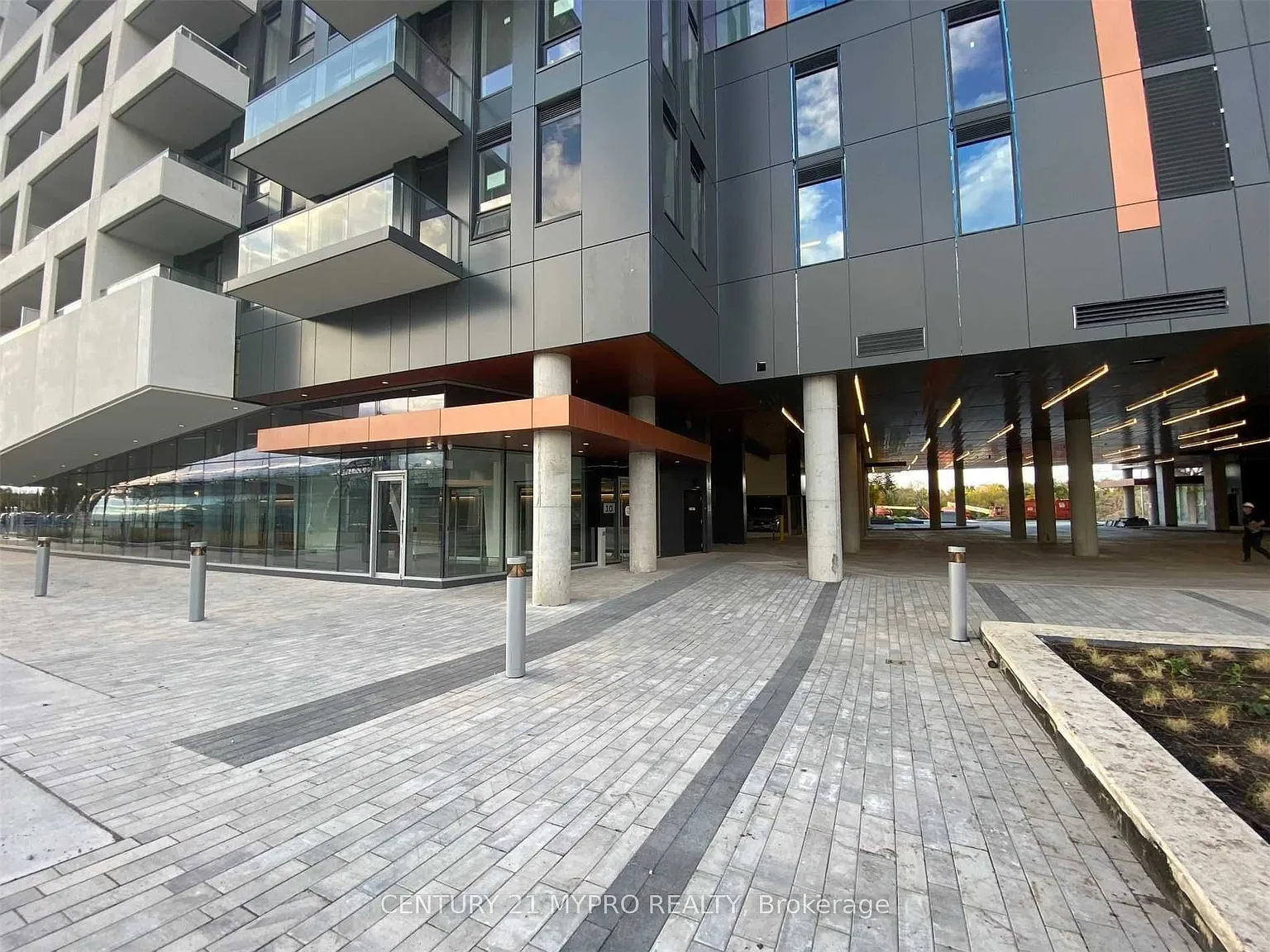 1 bed, $2,450 — Photo 2