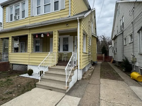 24 Newkirk Ave, Hamilton, NJ 08629