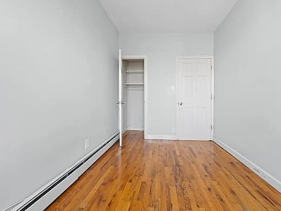 5th image of 701 Kings Hwy #3