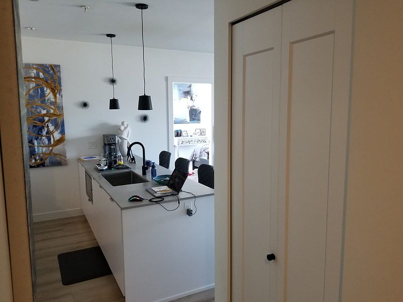 Abbotsford Apartment for rent - 2 Bedrooms — photo 6