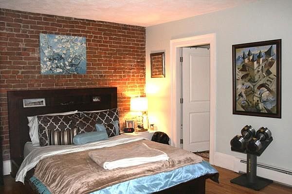 2nd image of 105 Warren Ave #1