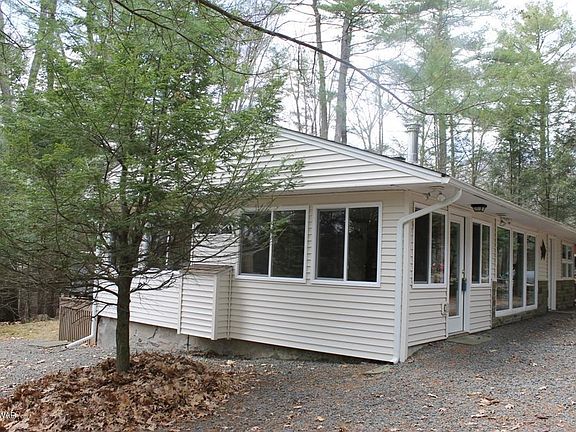 2nd image of 109 Paradise Park Dr