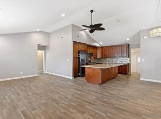 8276 Larkdale Ave, San Diego, CA 92123
