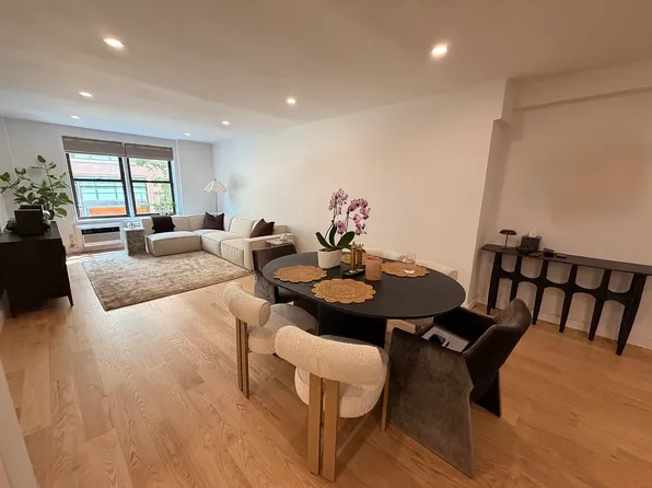 165 Christopher St APT 1Y, New York, NY 10014