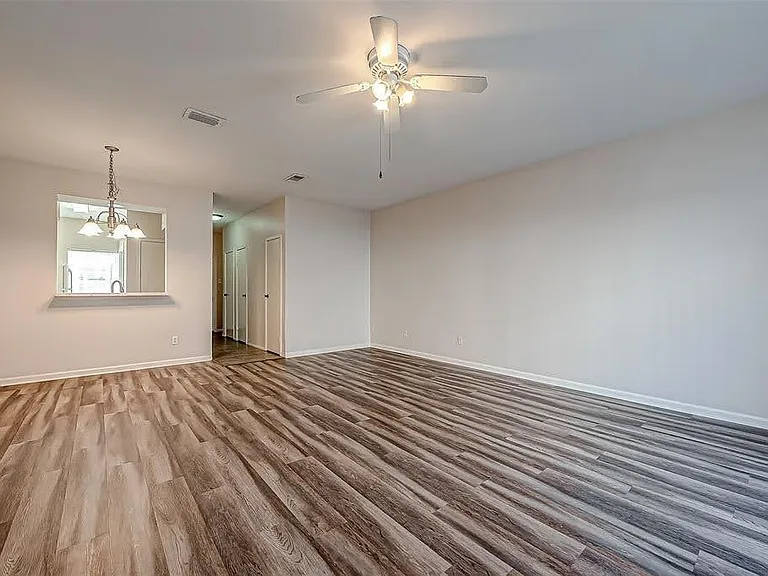 7729 Cambridge St #7729 — Photo 20