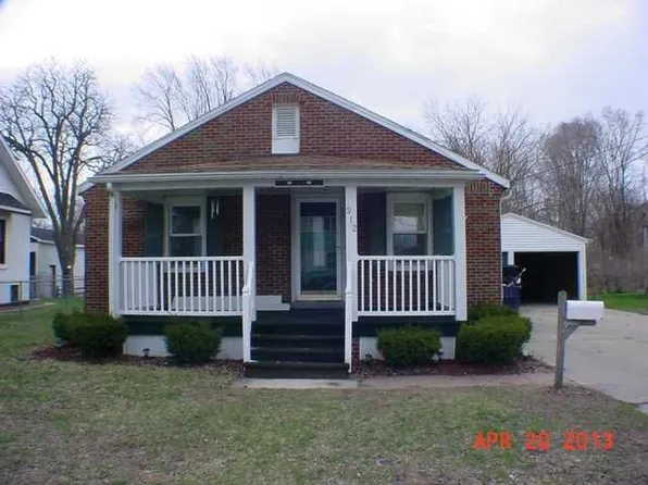 312 Nebobish Ave, Bay City, MI 48708