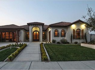 8502 Roaring Fork St, Bakersfield, CA 93306