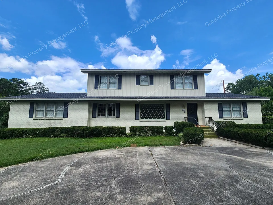 3613 Old Lamplighter Rd