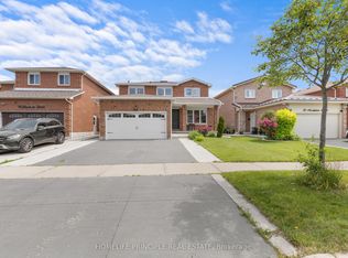 33 Muskoka St, Brampton, ON L6Z 3X2