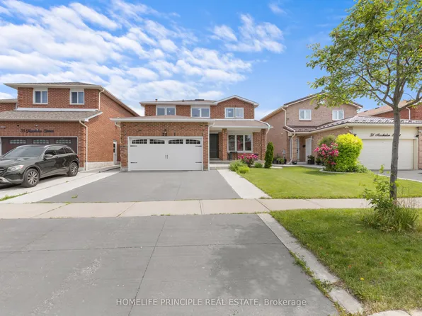 33 Muskoka St, Brampton, ON L6Z 3X2