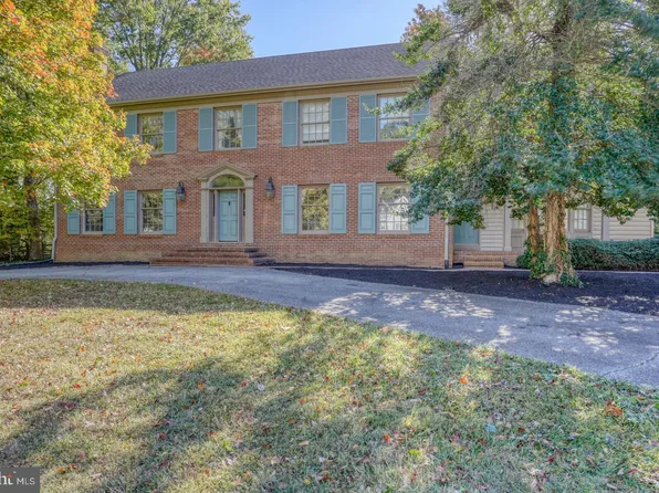 122 Pine Valley Rd, Dover, DE 19904