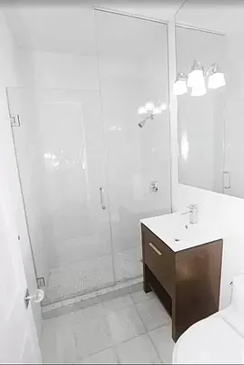 Rented by Jonis Realty | media 7