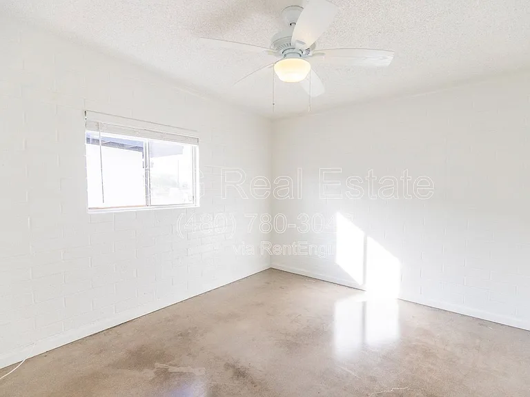 1343 W 3rd St — Photo 10