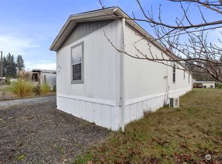 1278 SE Carl Pickel Dr, Pt Orchard, WA