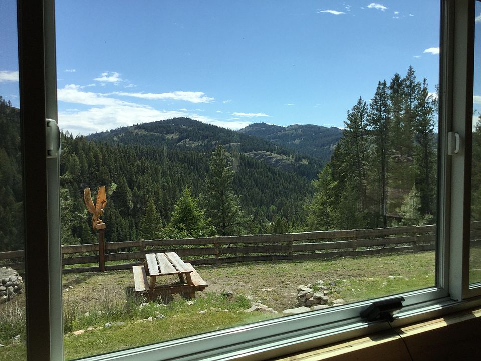 2nd image of 52 Hill Top Pl