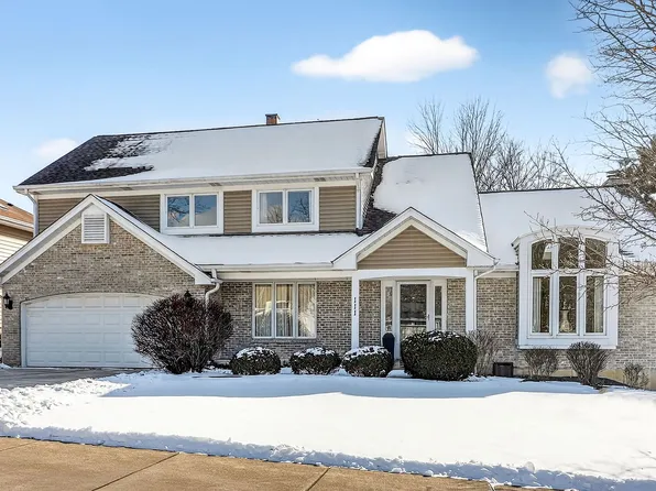 111 W 17th St, Lombard, IL 60148