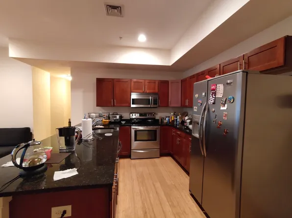 9 Gardner St APT 4, Allston, MA 02134