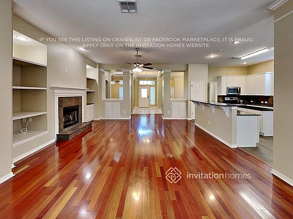 3rd image of 626 Westhampton Ct