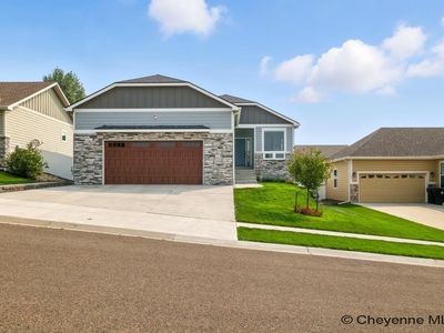 5253 Shadow Rock Dr, Cheyenne, WY, 82009