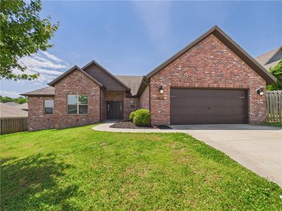 Abbey Ln, Centerton, AR, 72719