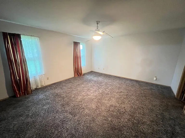 8978 Gardengate Dr — Photo 5