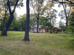 5622 Shady Grove Rd, Memphis, TN 38120