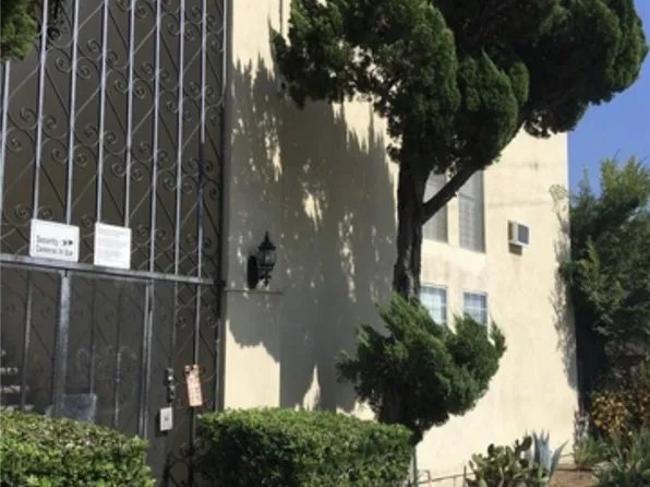 7826 Laurel Canyon Blvd Unit 17, North Hollywood, CA 91605