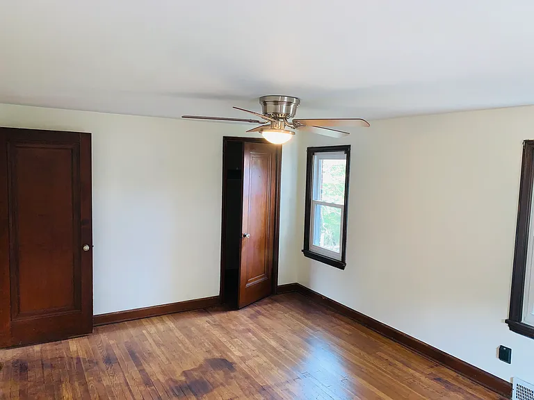1015 Willow Dr — Photo 46