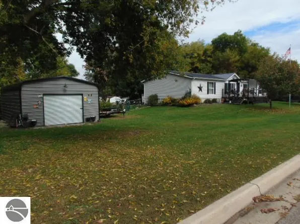 122 Hill St, Alma, MI 48801