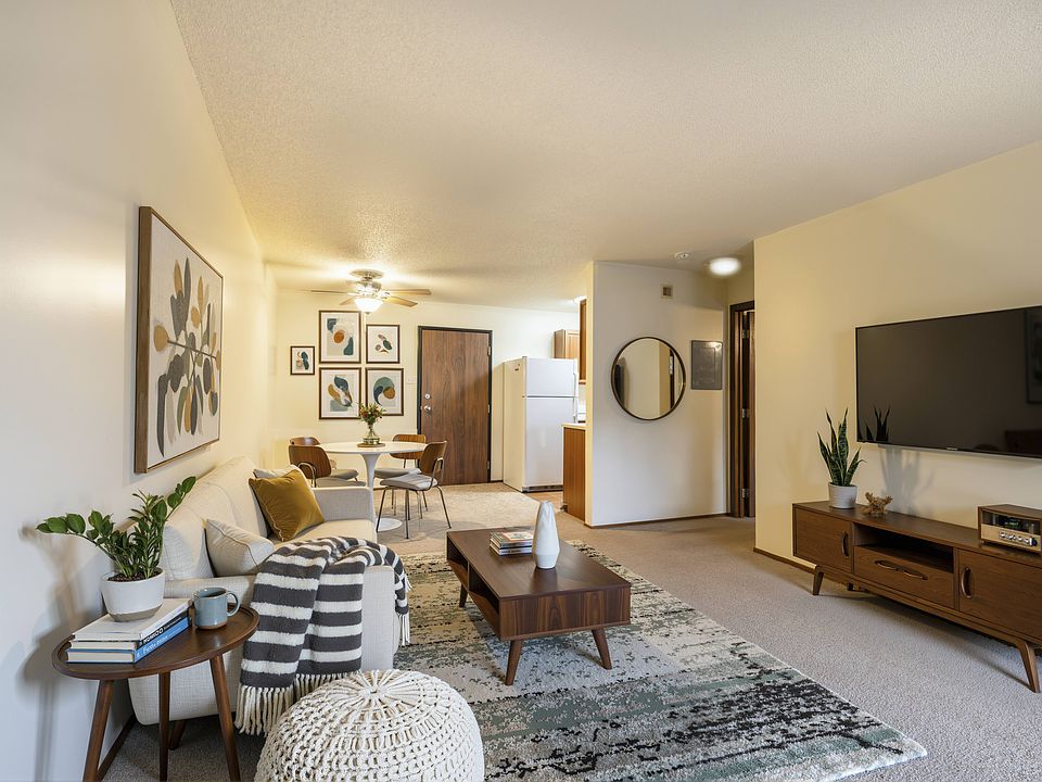 1st image of 1000 Adventureland Dr Space R-616