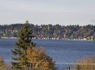 423 205th Ave NE, Sammamish, WA 98074